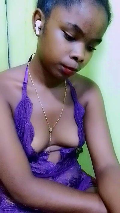 waren22 live cam on Cam4