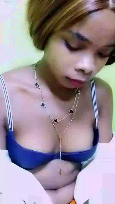 waren22 live cam on Cam4