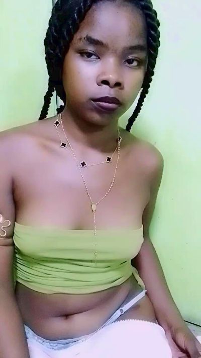 waren22 live cam on Cam4