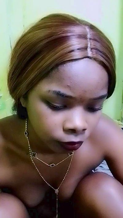 waren22 live cam on Cam4
