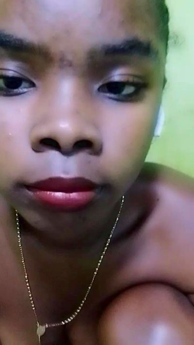 waren22 live cam on Cam4
