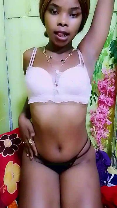 waren22 live cam on Cam4