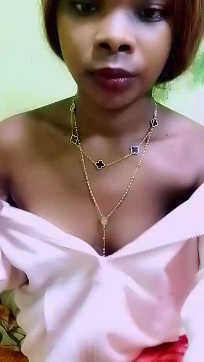 waren22 live cam on Cam4