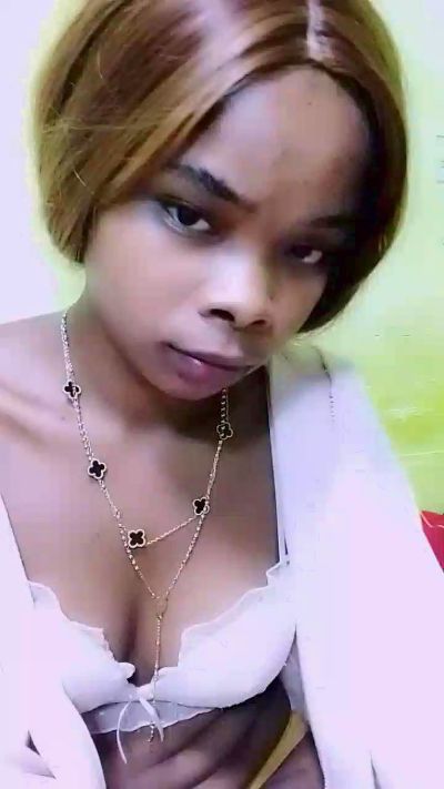 waren22 live cam on Cam4