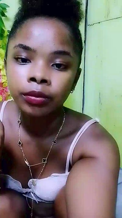 waren22 live cam on Cam4