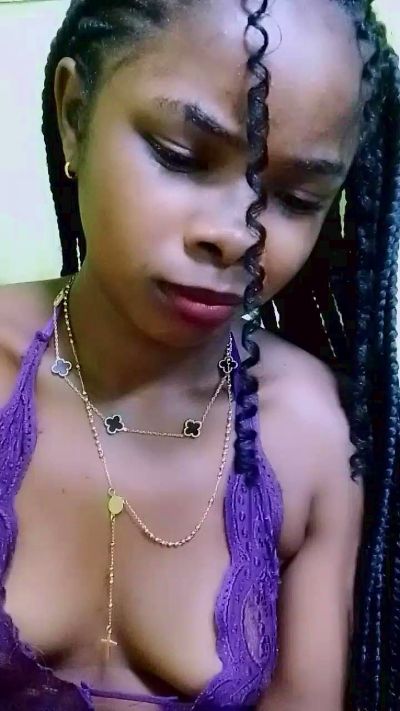 waren22 live cam on Cam4