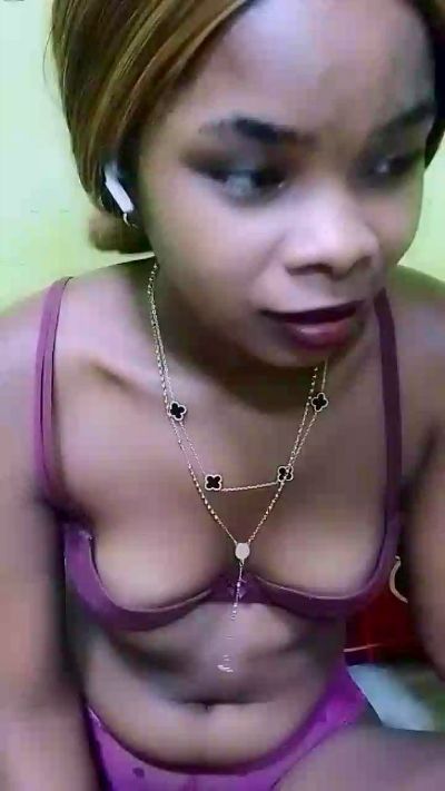 waren22 live cam on Cam4