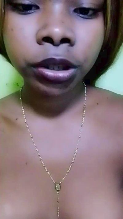 waren22 live cam on Cam4