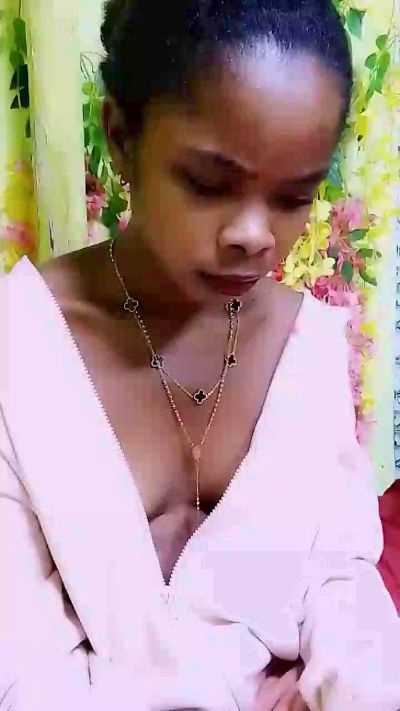 waren22 live cam on Cam4