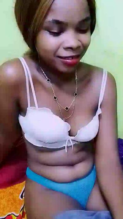 waren22 live cam on Cam4