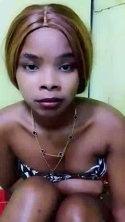 waren22 live cam on Cam4