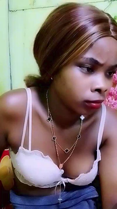 waren22 live cam on Cam4