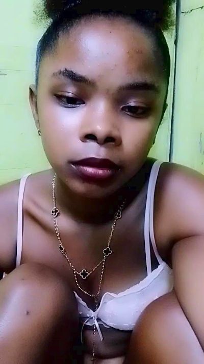 waren22 live cam on Cam4