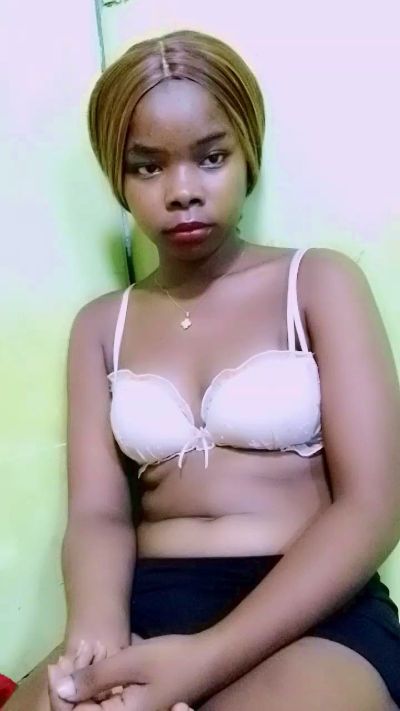 waren22 live cam on Cam4