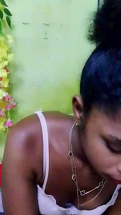 waren22 live cam on Cam4