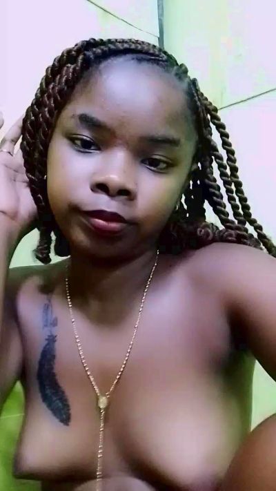 waren22 live cam on Cam4