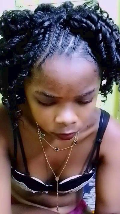waren22 live cam on Cam4