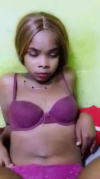 waren22 live cam on Cam4