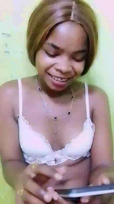 waren22 live cam on Cam4