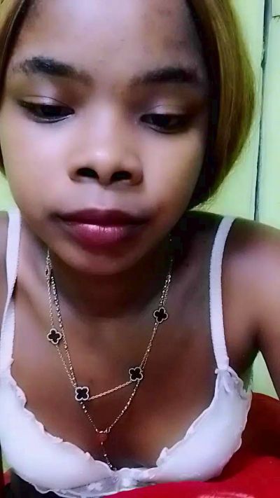 waren22 live cam on Cam4