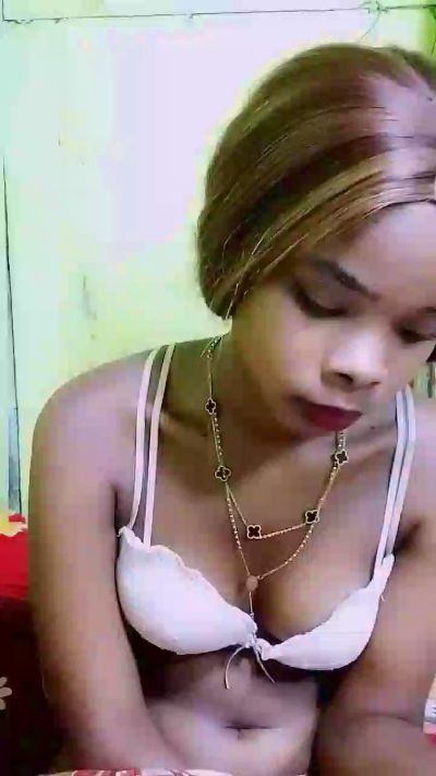 waren22 live cam on Cam4