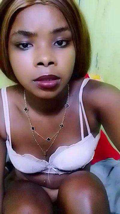 waren22 live cam on Cam4