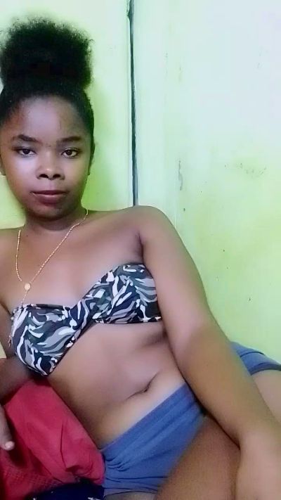 waren22 live cam on Cam4