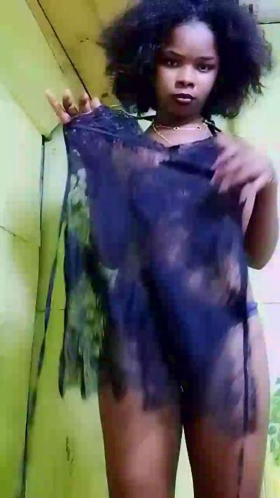 waren22 live cam on Cam4