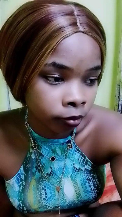 waren22 live cam on Cam4