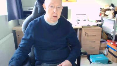 wazza20 live cam on Cam4