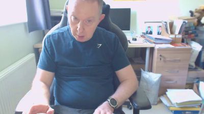 wazza20 live cam on Cam4