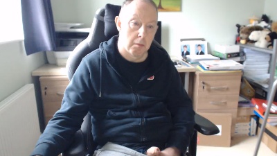 wazza20 live cam on Cam4