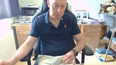 wazza20 live cam on Cam4