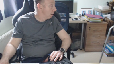 wazza20 live cam on Cam4
