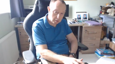 wazza20 live cam on Cam4