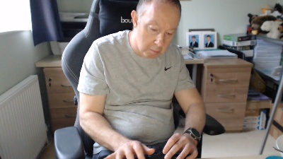 wazza20 live cam on Cam4