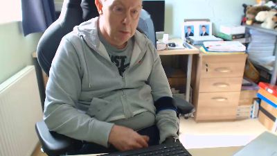 wazza20 live cam on Cam4