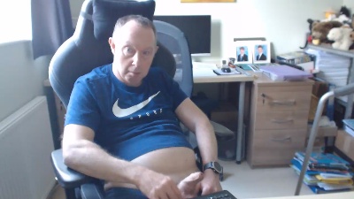 wazza20 live cam on Cam4