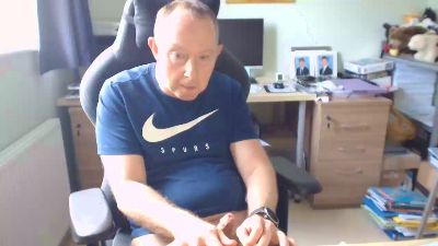 wazza20 live cam on Cam4
