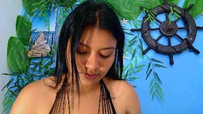 wednesdayevil18 live cam on Cam4