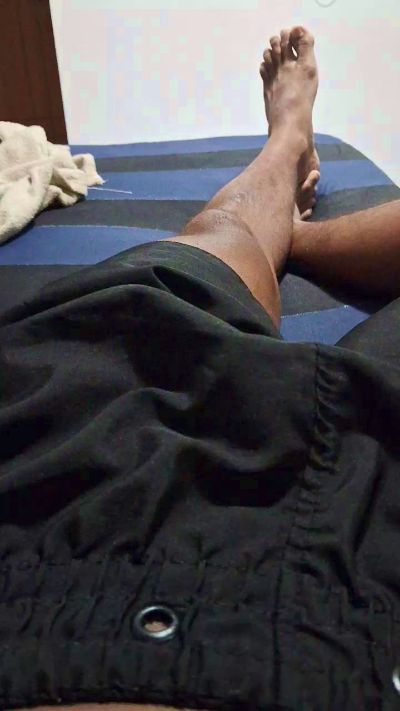 wesleyoliver45 live cam on Cam4