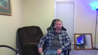 wesmeister69 live cam on Cam4