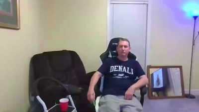 wesmeister69 live cam on Cam4