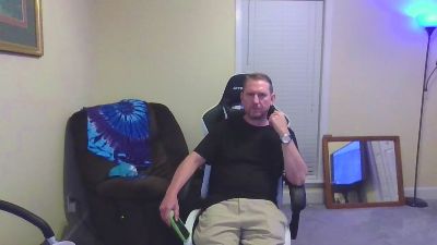 wesmeister69 live cam on Cam4