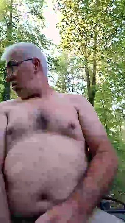 whackadoo live cam on Cam4