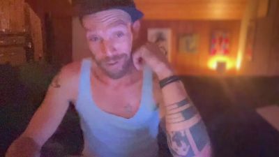 whatever185 live cam on Cam4