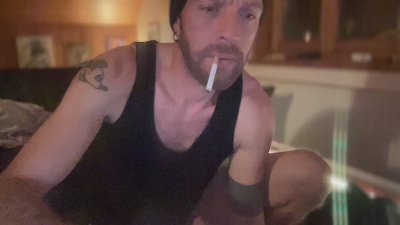 whatever185 live cam on Cam4