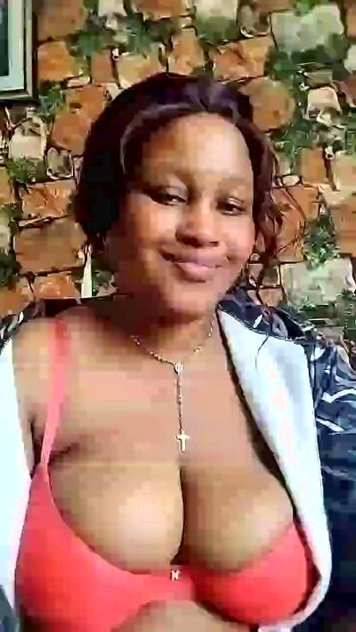 whinebby live cam on Cam4