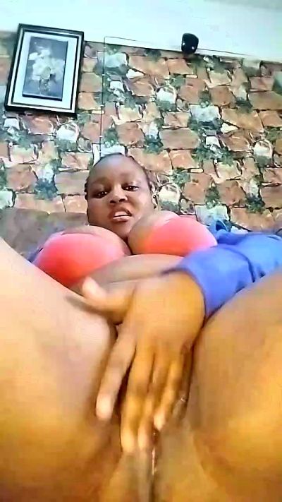 whinebby live cam on Cam4