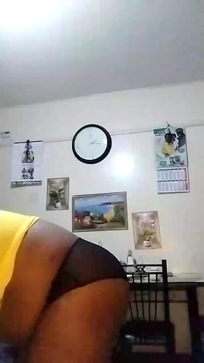 whinebby live cam on Cam4